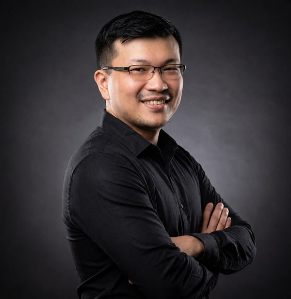 Niño Chung, business coach